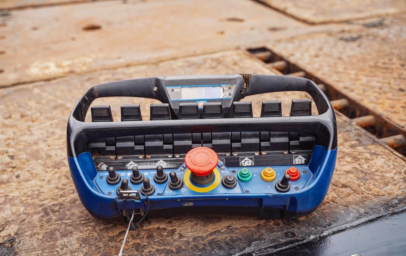 Iveco Stralis HMF 8520-0K6+  -  39  | Mobile.bg   12