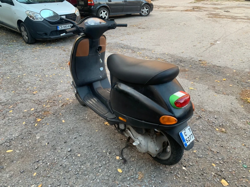 Vespa 50 ET04 50cc  Б Категория  (СЪС ДОКУМЕНТИ), снимка 2 - Мотоциклети и мототехника - 47563990