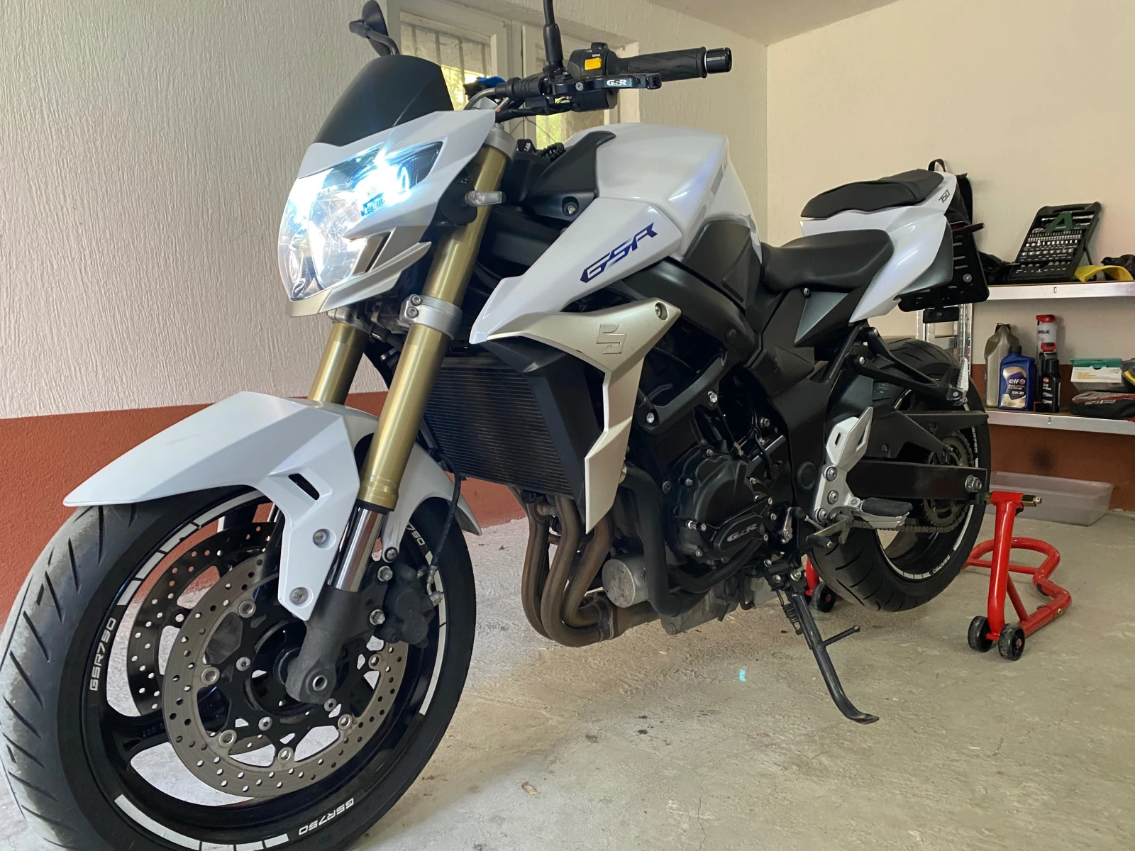 Suzuki Gsr  - изображение 4