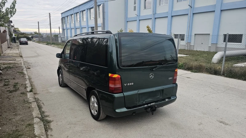 Кемпер Mercedes-Benz V220, снимка 4 - Каравани и кемпери - 52113386