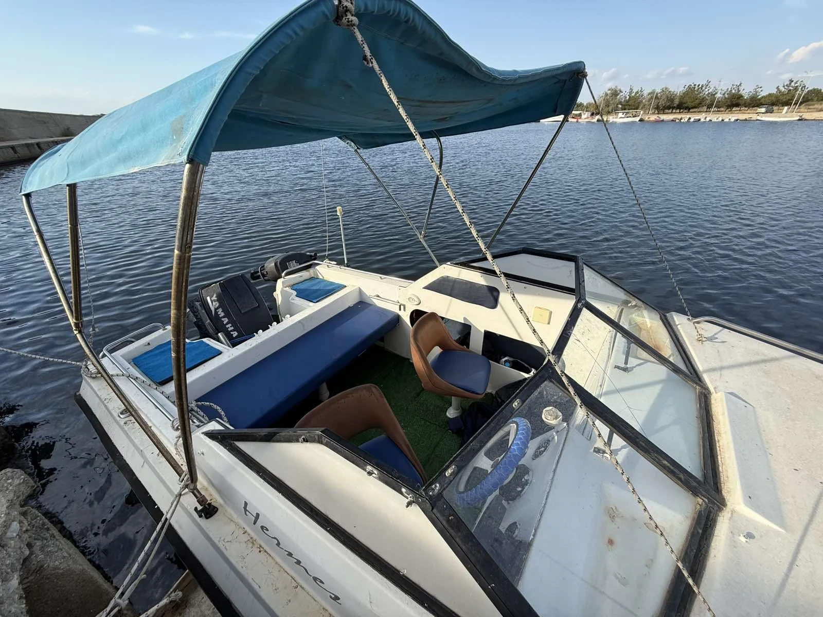 Моторна яхта Molinari, снимка 4 - Воден транспорт - 56331625
