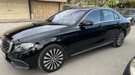 Mercedes-Benz E 220 Лимузина, снимка 2