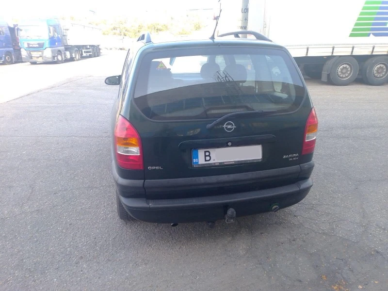 Opel Zafira 1.8 16V, снимка 4 - Автомобили и джипове - 47344291