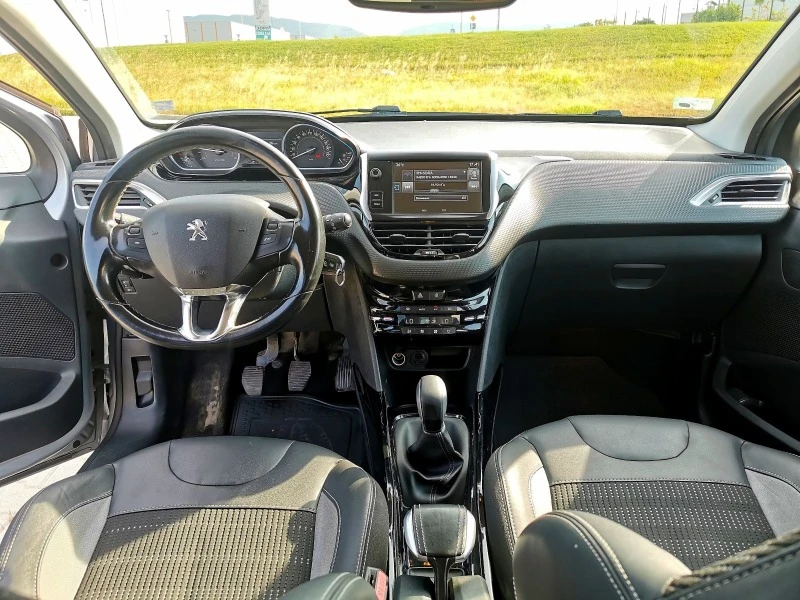 Peugeot 2008, снимка 8 - Автомобили и джипове - 46932056