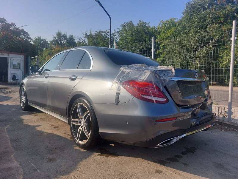 Mercedes-Benz E 220 D W213 AMG Пакет, снимка 8 - Автомобили и джипове - 47119545