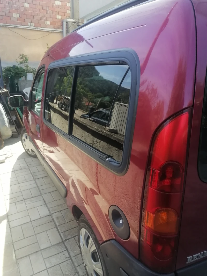 Renault Kangoo, снимка 3 - Автомобили и джипове - 47378365