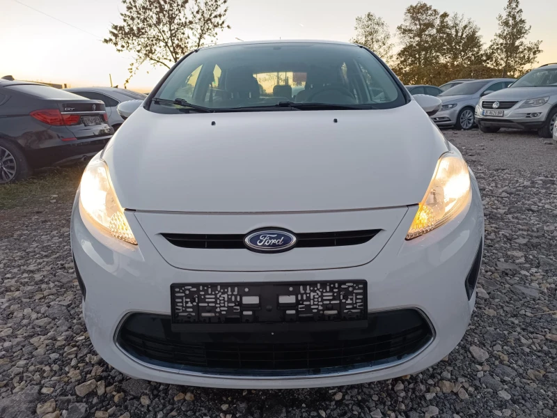 Ford Fiesta, снимка 1 - Автомобили и джипове - 47864725