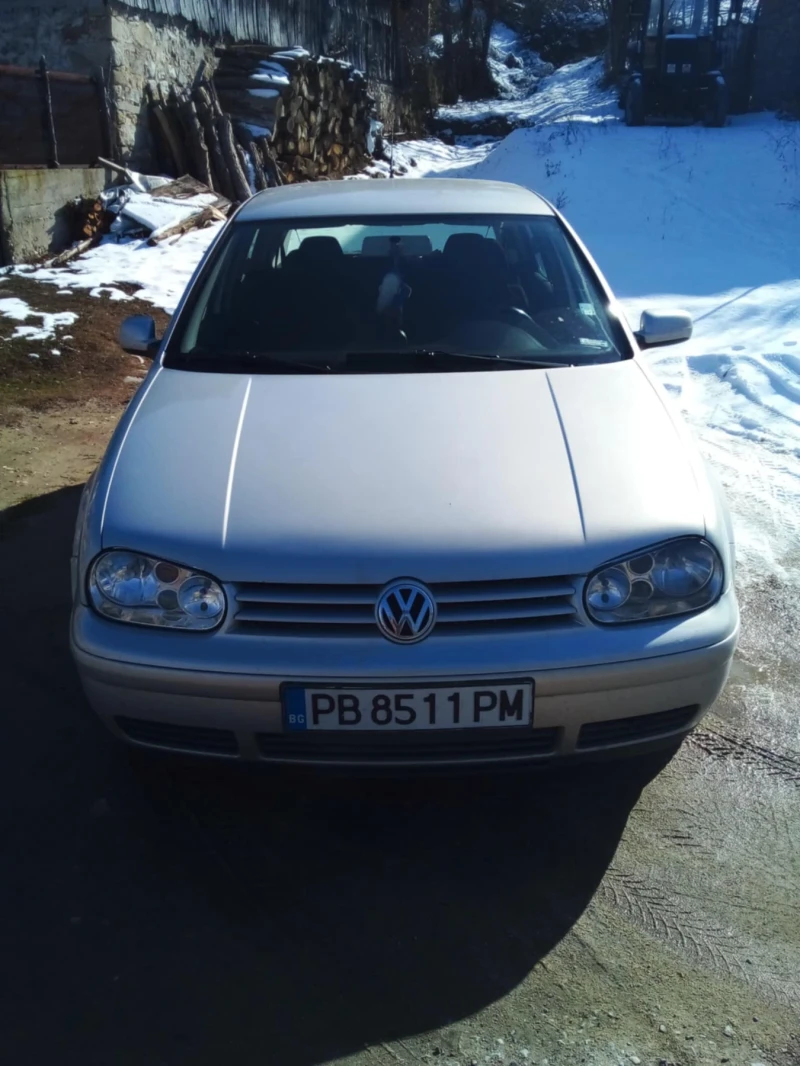 VW Golf, снимка 4 - Автомобили и джипове - 49497197