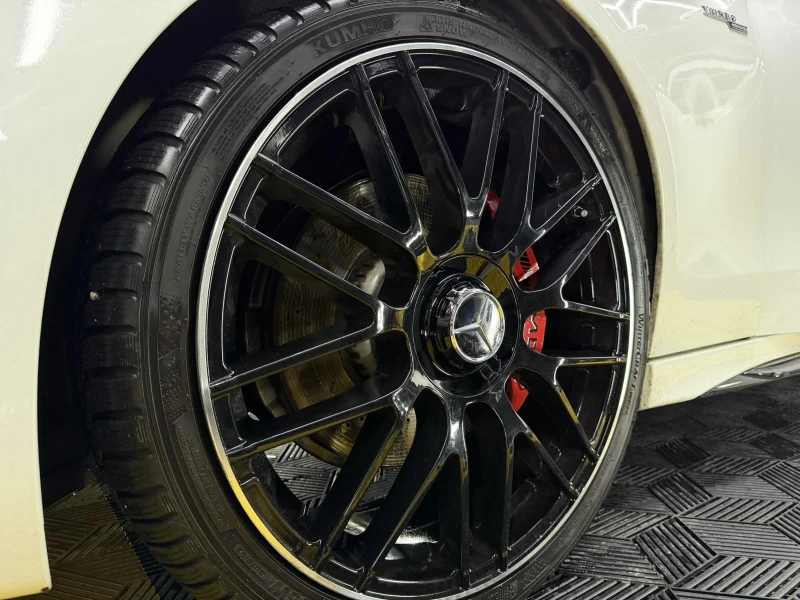 Mercedes-Benz C 180 C63s amg stock , снимка 4 - Автомобили и джипове - 51682950