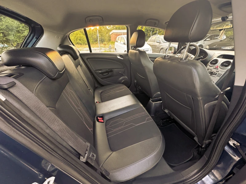 Opel Corsa 1.2i ФЕЙСЛИФТ ИТАЛИЯ, снимка 11 - Автомобили и джипове - 51201479
