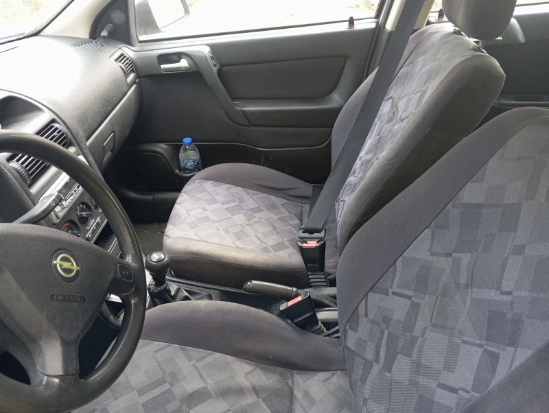 Opel Astra, снимка 8 - Автомобили и джипове - 51279501