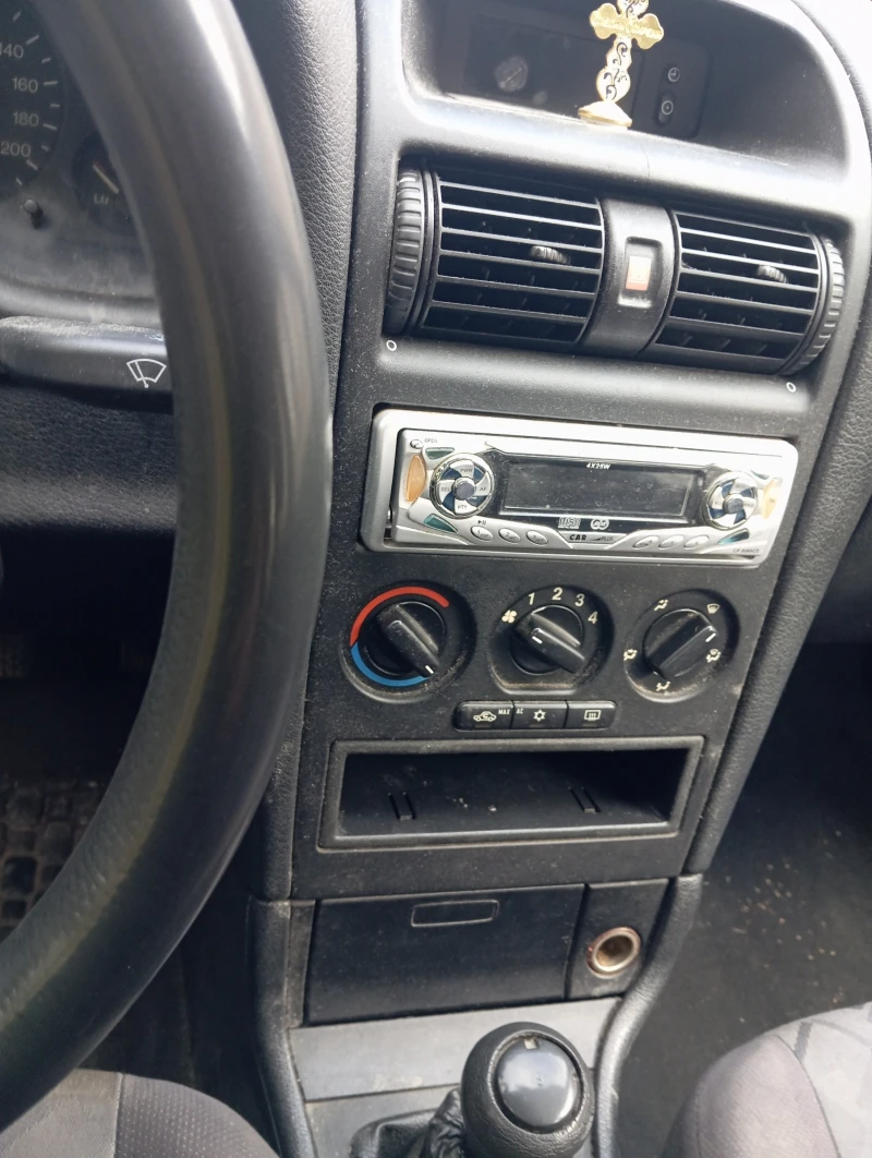 Opel Astra, снимка 5 - Автомобили и джипове - 51279501