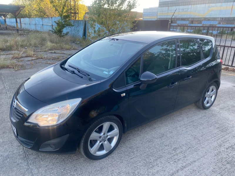 Opel Meriva 1.4i LPG, снимка 8 - Автомобили и джипове - 52216860