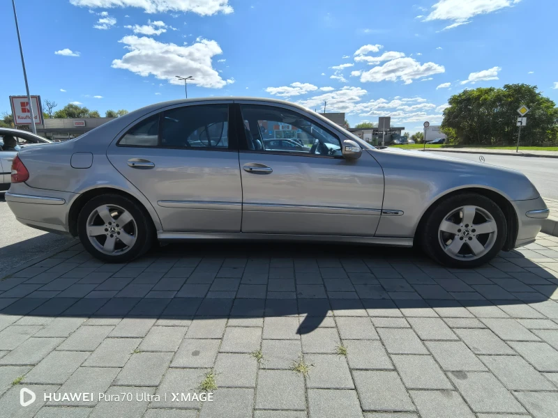 Mercedes-Benz E 320, снимка 3 - Автомобили и джипове - 52812956