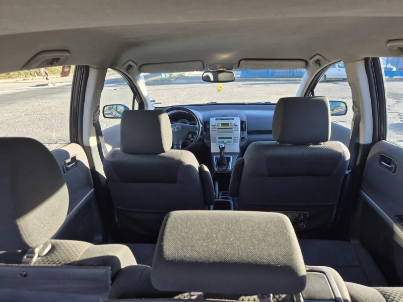 Toyota Corolla verso d4d 1-ви СОБСТВЕНИК, снимка 12 - Автомобили и джипове - 52275062