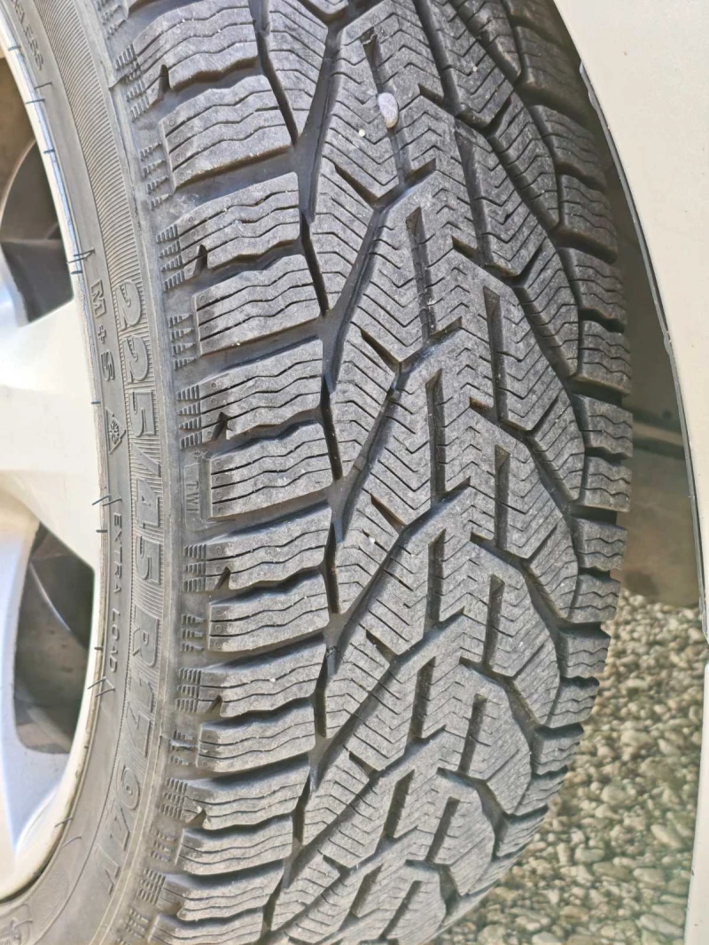 BMW 120, снимка 16 - Автомобили и джипове - 52514048