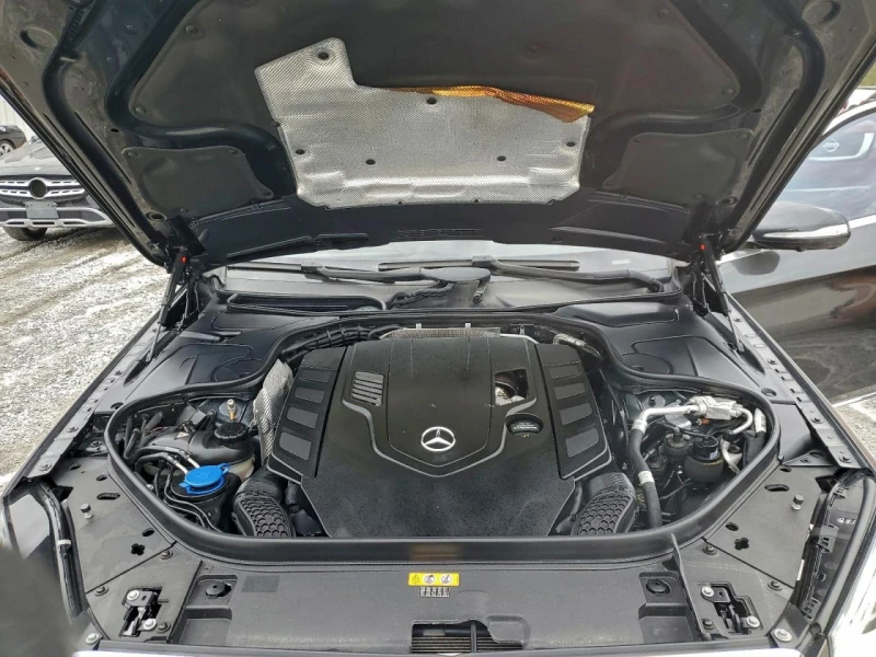 Mercedes-Benz S 560 4MATIC, снимка 11 - Автомобили и джипове - 53292353