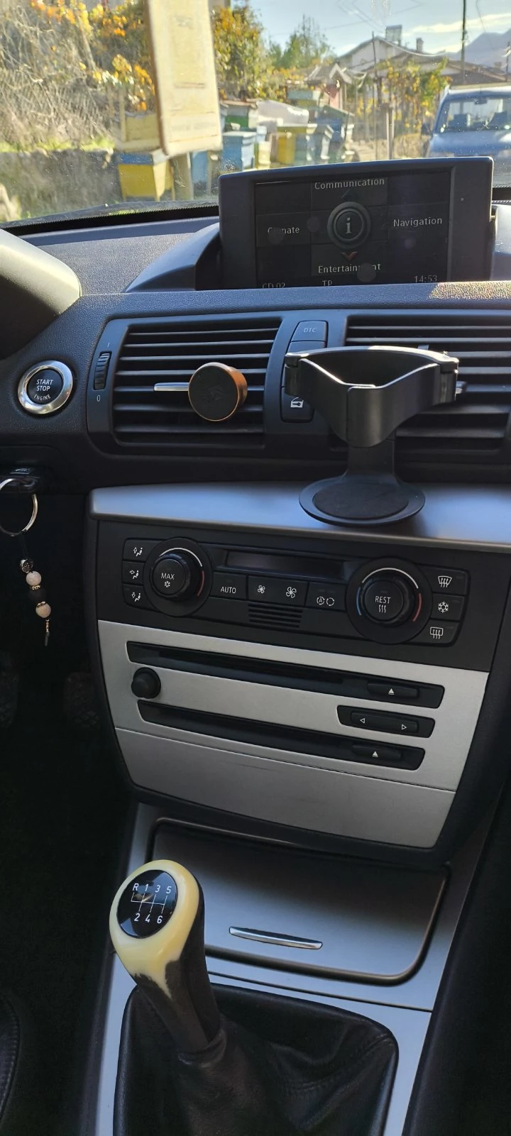 BMW 120, снимка 10 - Автомобили и джипове - 52514048