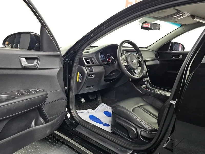 Kia K5 2Nd Generation 2.0 Mx Luxury, снимка 10 - Автомобили и джипове - 56113066