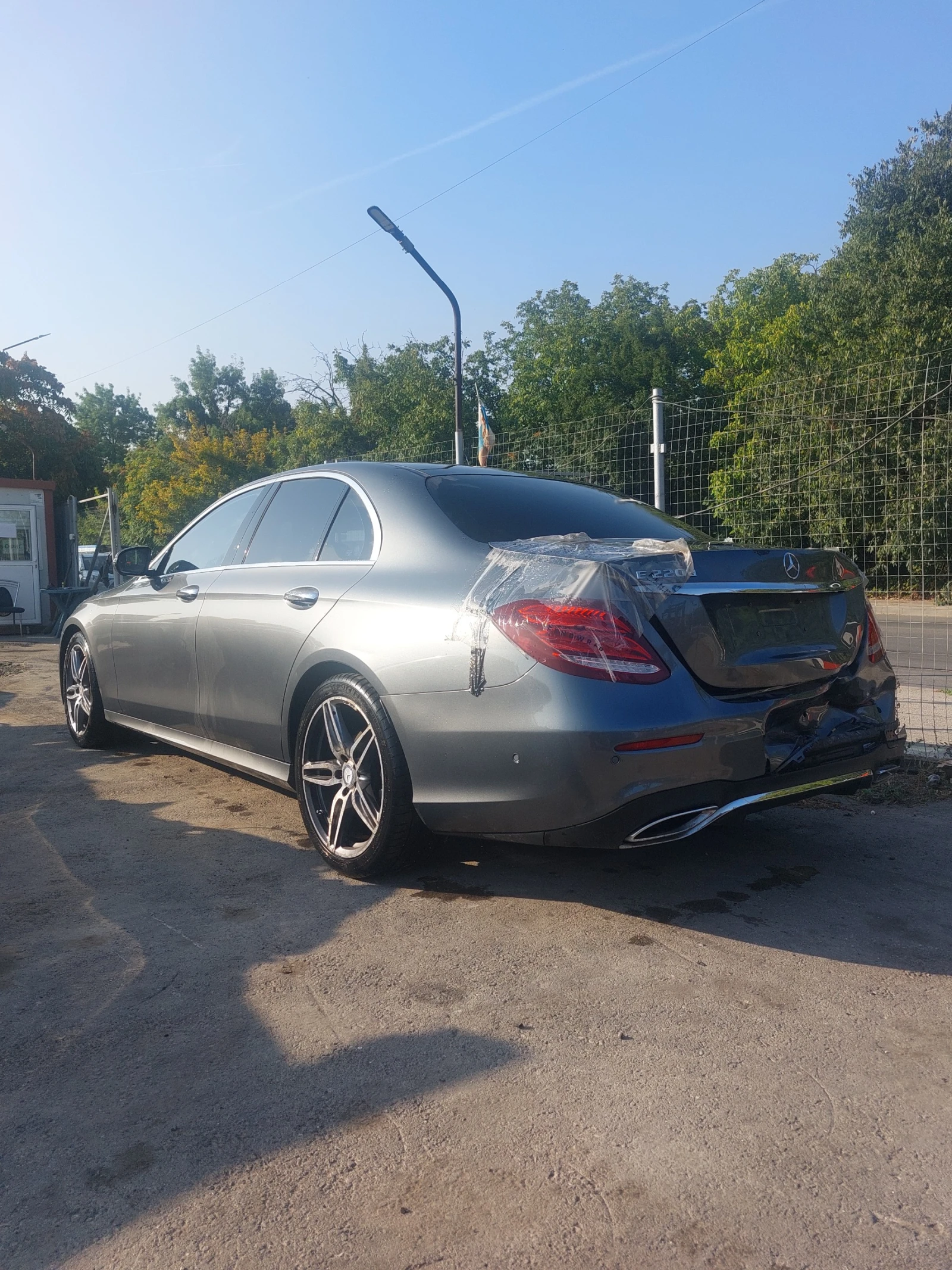 Mercedes-Benz E 220 D W213 AMG Пакет - изображение 6