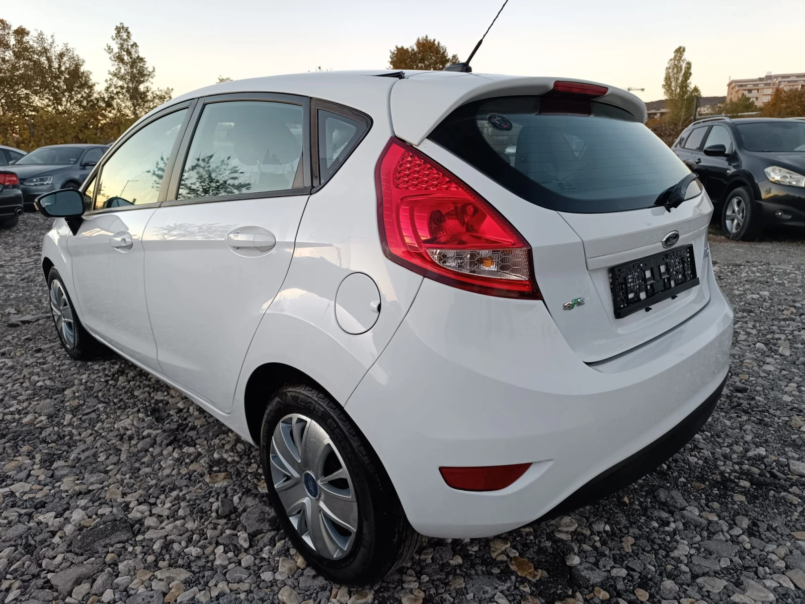 Ford Fiesta Aвтомат | Mobile.bg — изображение 14