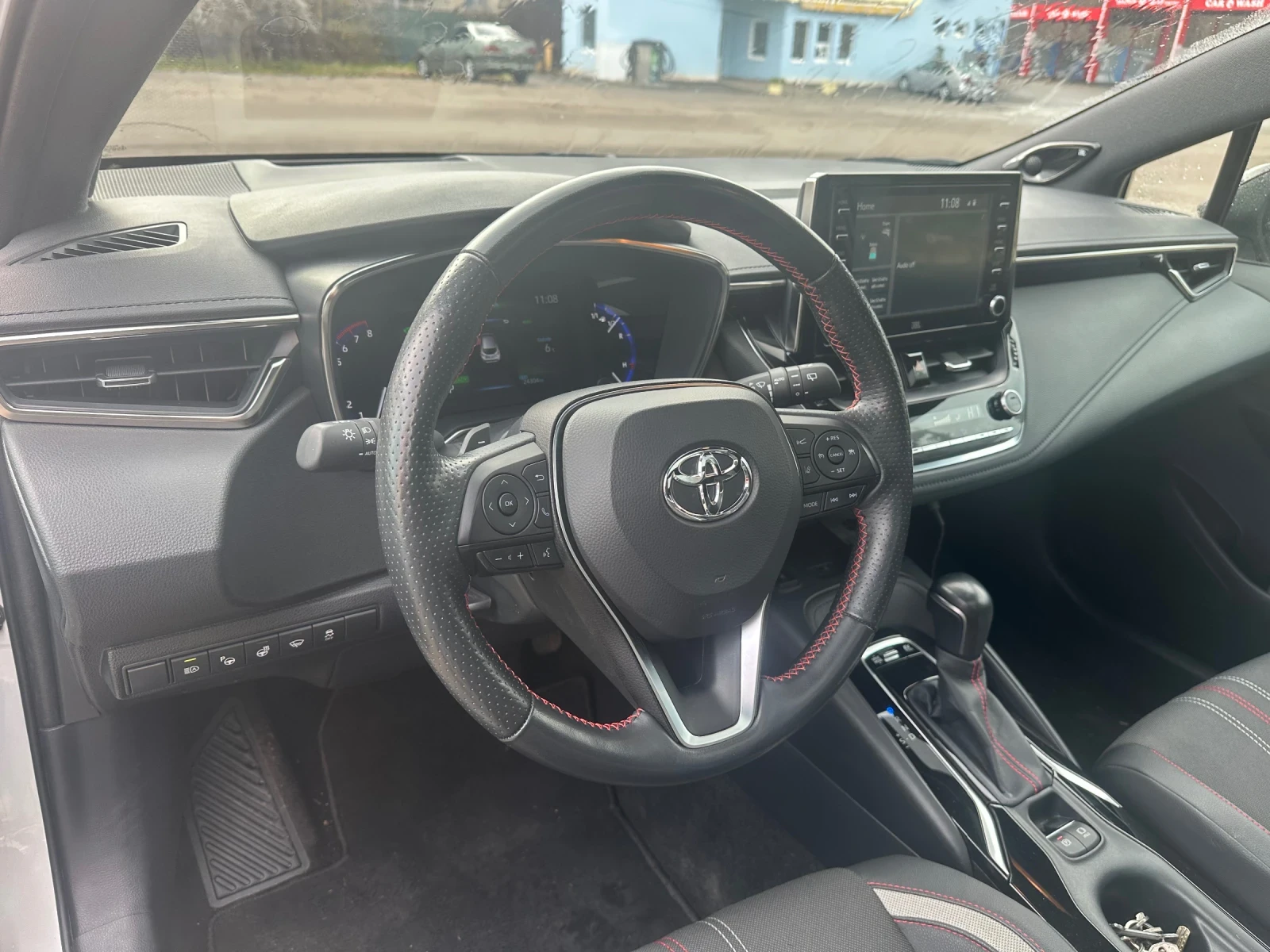 Toyota Corolla 2.0 Hybrid GR - изображение 8