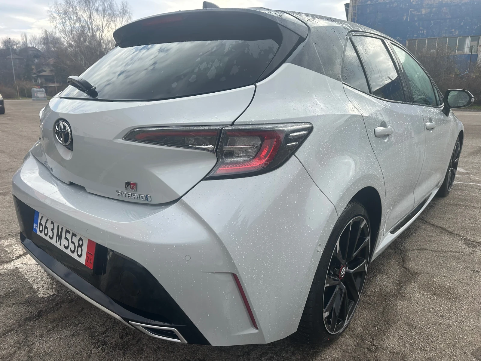 Toyota Corolla 2.0 Hybrid GR - изображение 4