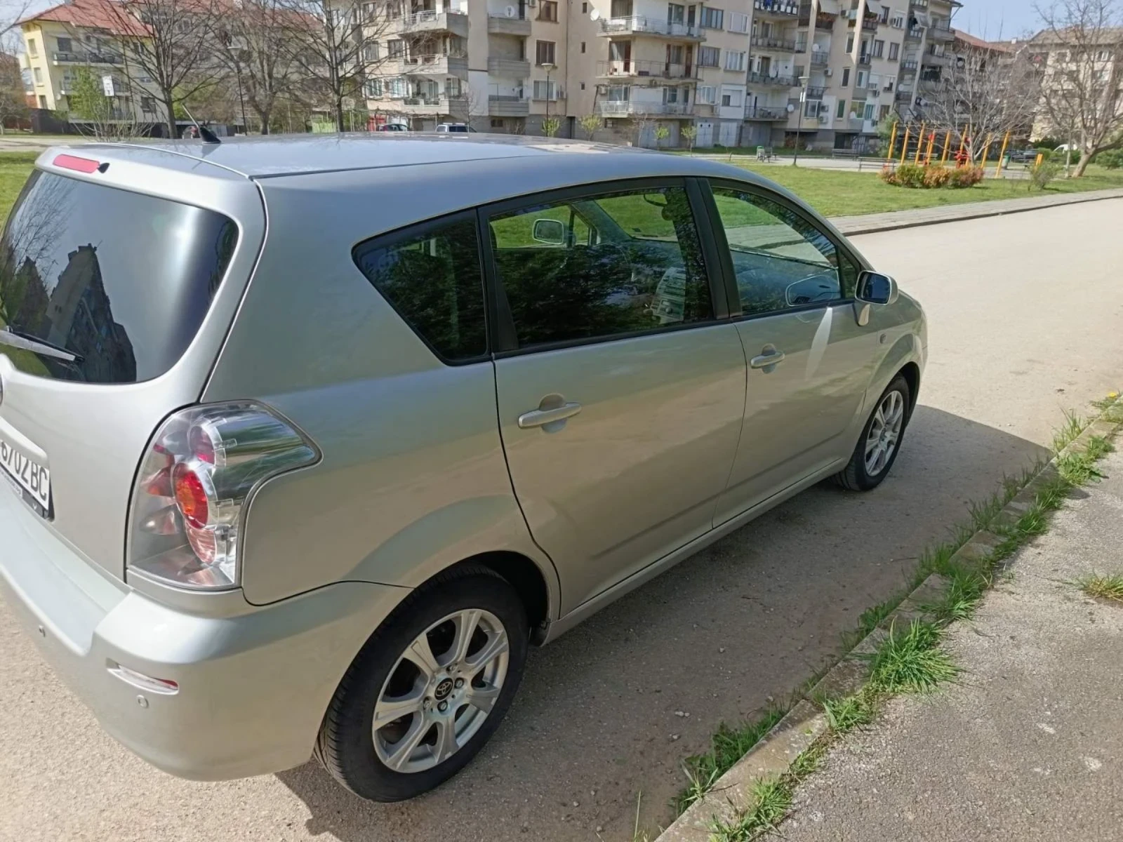 Toyota Corolla verso 1.8 16V - изображение 5