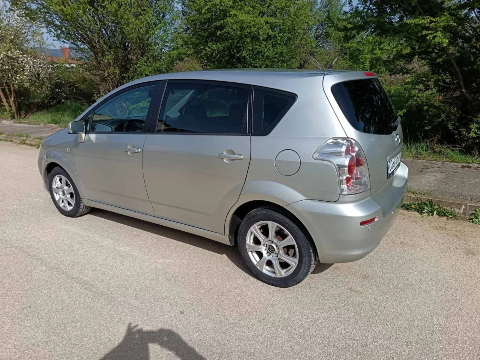 Toyota Corolla verso 1.8 16V - изображение 3
