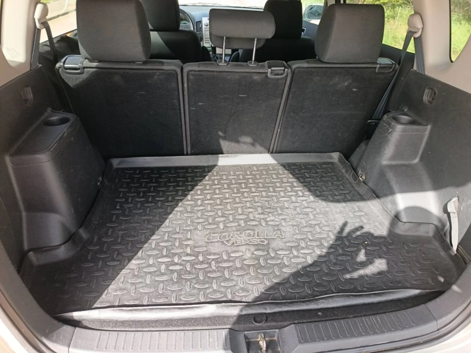 Toyota Corolla verso 1.8 16V - изображение 9