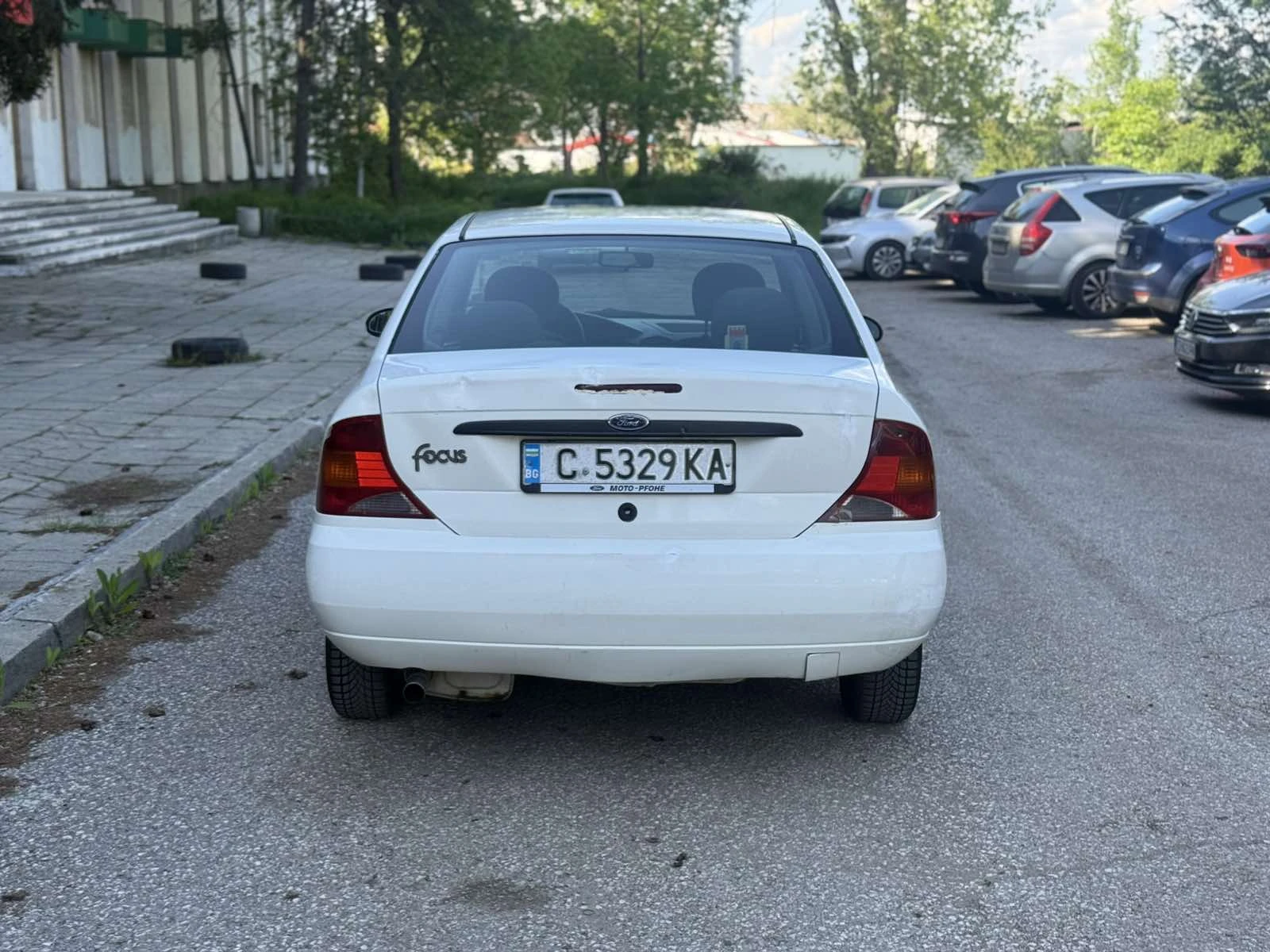 Ford Focus 1, 6 I - изображение 5