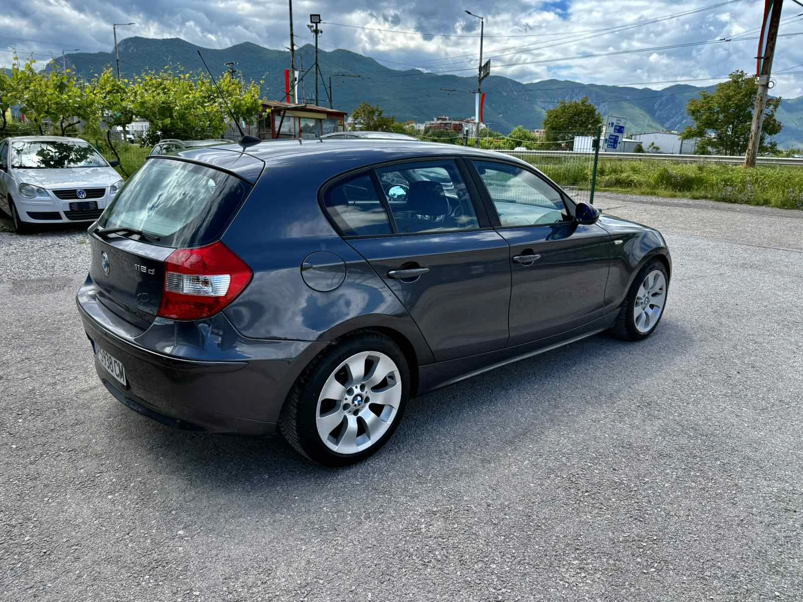 BMW 118 2.0D КСЕНОН - изображение 6