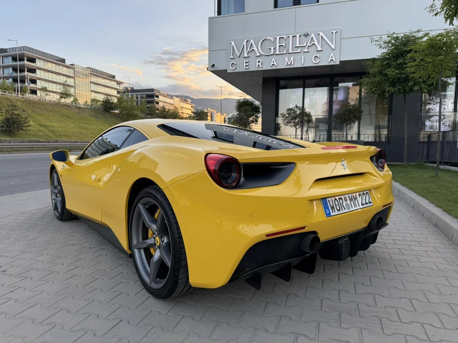Ferrari 488 GTB - изображение 5