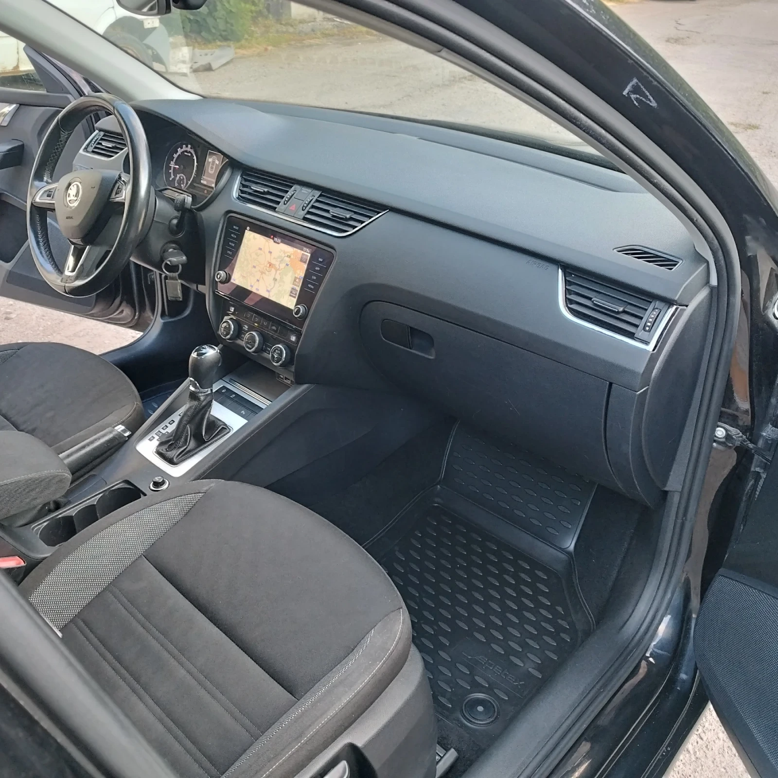 Skoda Octavia 2.0TDI* 150k.s* Хечбек* NAVI* 7 DSG - изображение 7