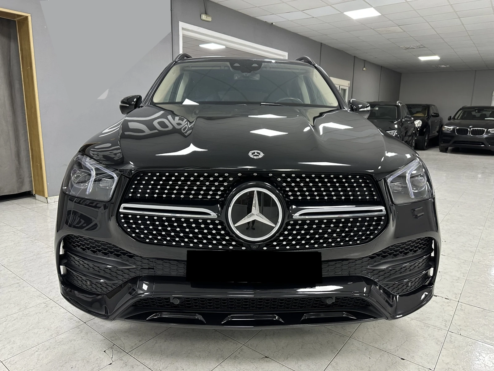 Mercedes-Benz GLE 450 4MATIC AMG-Line - изображение 3