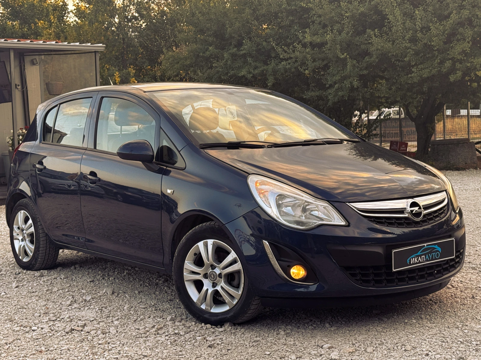 Opel Corsa 1.2i ФЕЙСЛИФТ ИТАЛИЯ - изображение 3