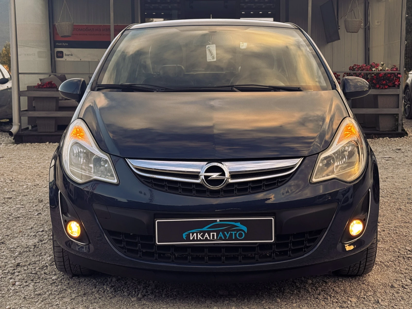 Opel Corsa 1.2i ФЕЙСЛИФТ ИТАЛИЯ - изображение 2