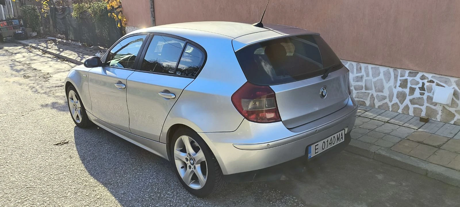 BMW 120  - изображение 2