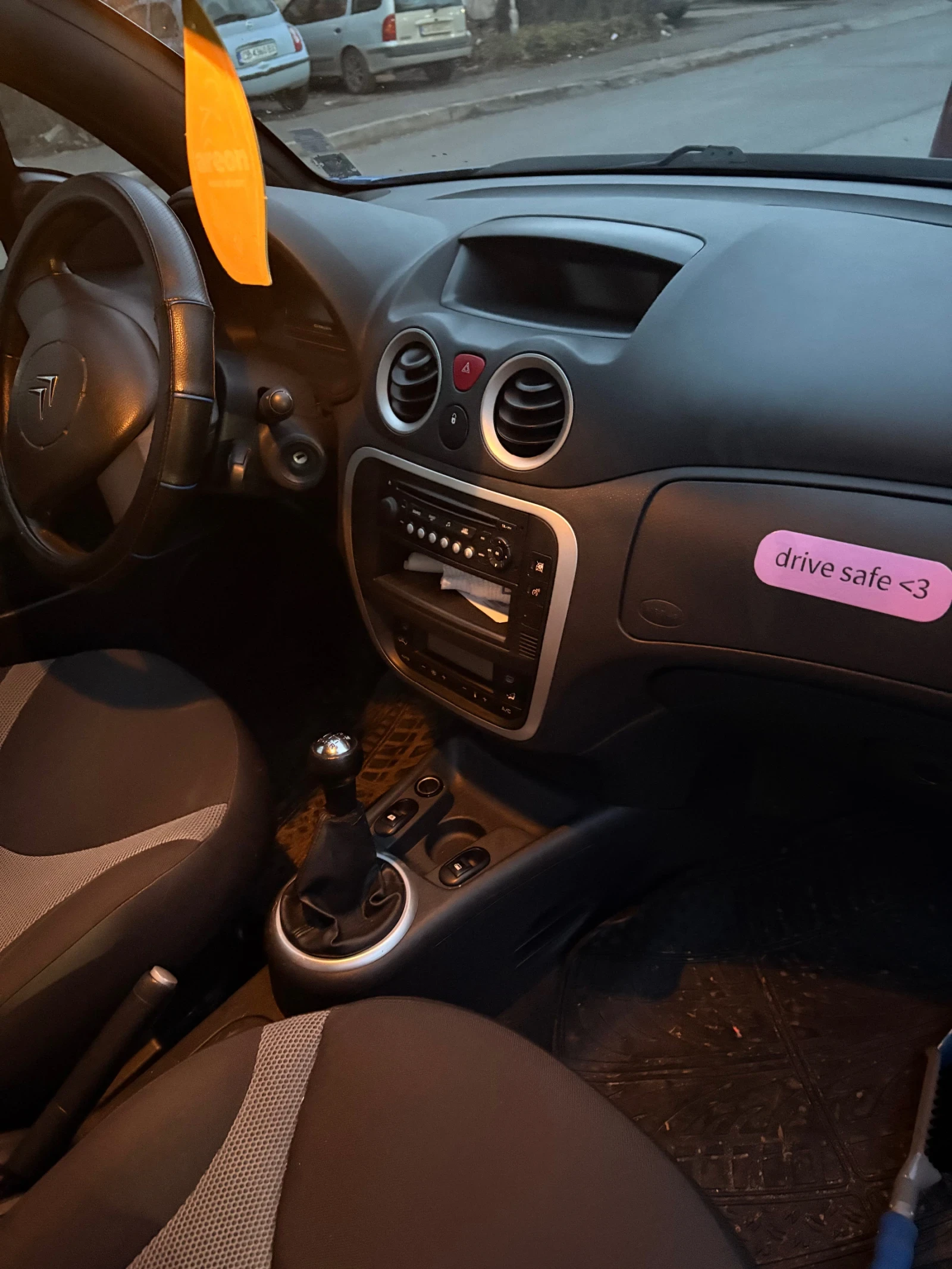 Citroen C3 pluriel 1.2 бензин газ - изображение 9