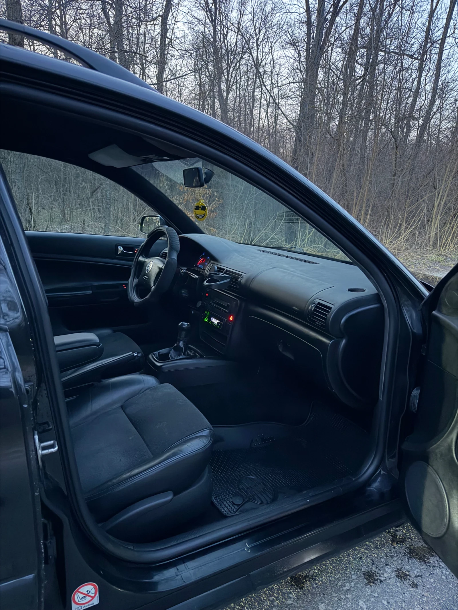 VW Passat VW/1.9/TDI/116кс, снимка 7 - Автомобили и джипове - 53771900