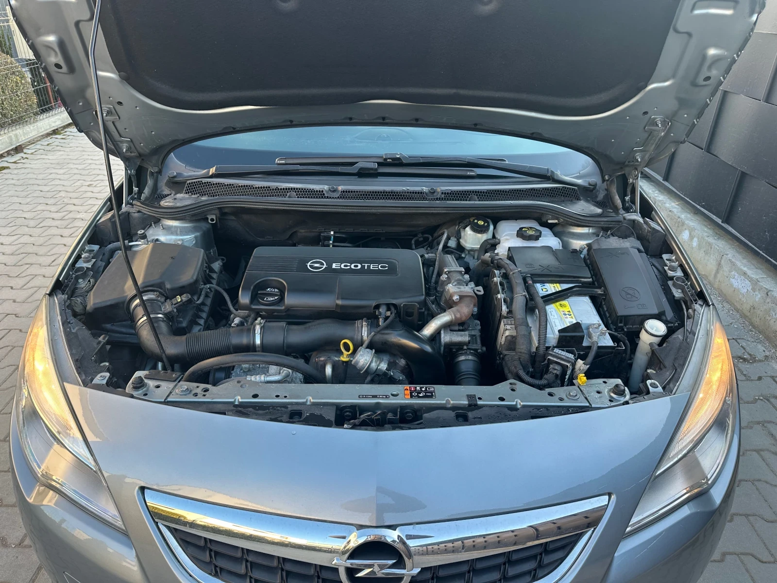 Opel Astra 1.7-ДИЗЕЛ-110к.с, снимка 13 - Автомобили и джипове - 53941817