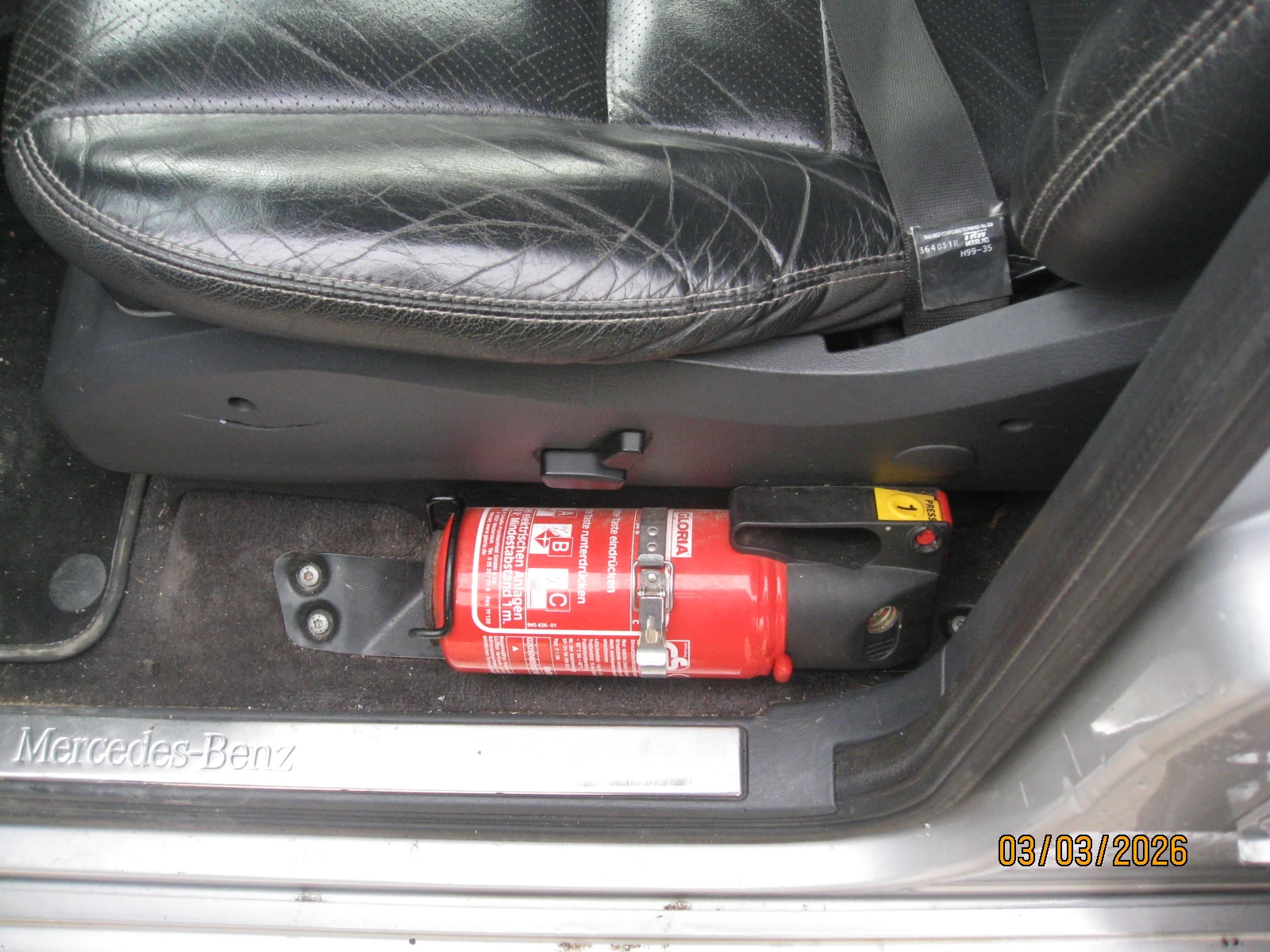 Mercedes-Benz E 270 NAVI KLIMA 4X4, снимка 3 - Автомобили и джипове - 53951006