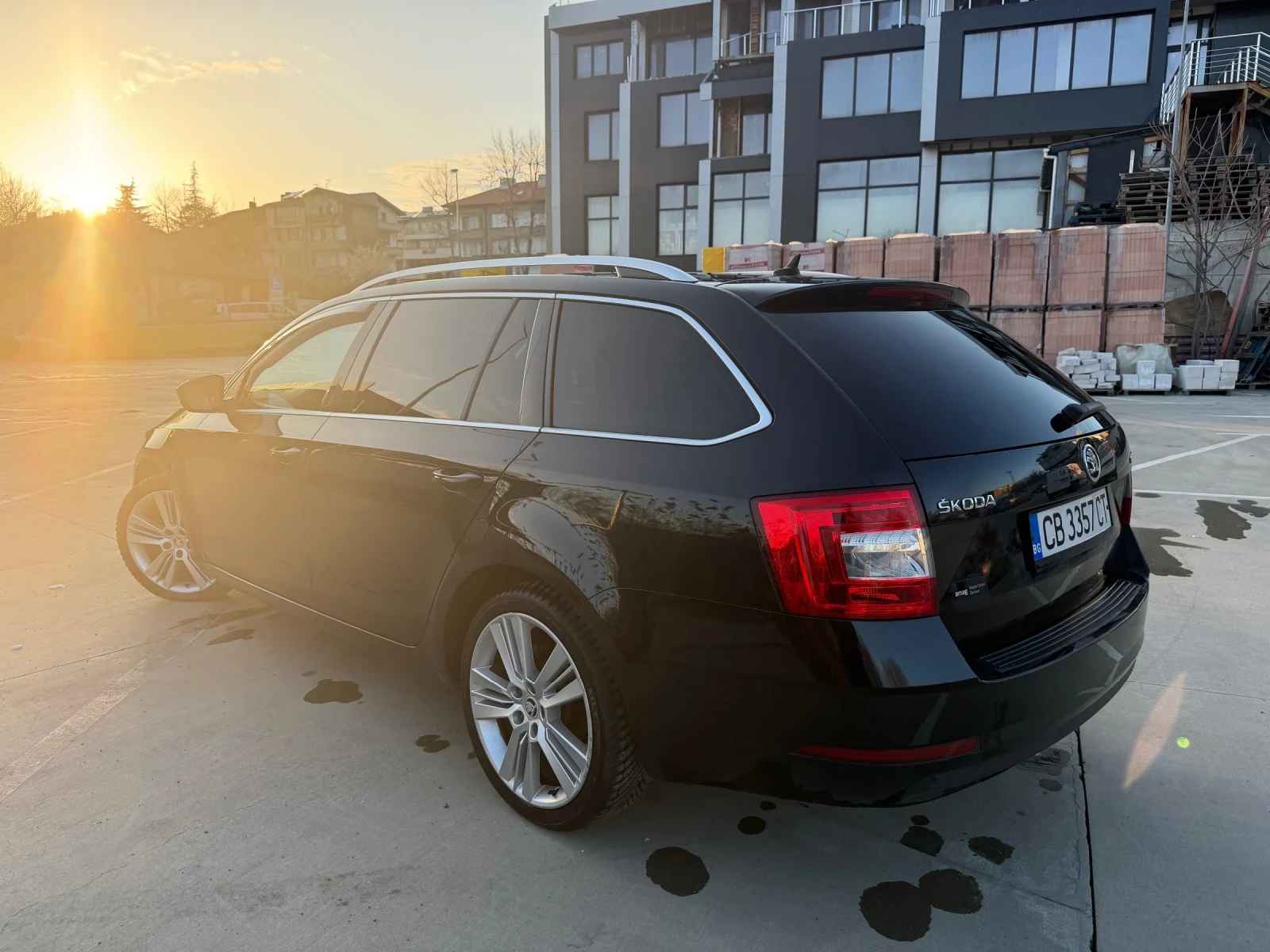 Skoda Octavia DSG / круиз / следене на ленти / Лед километраж, снимка 6 - Автомобили и джипове - 54175401