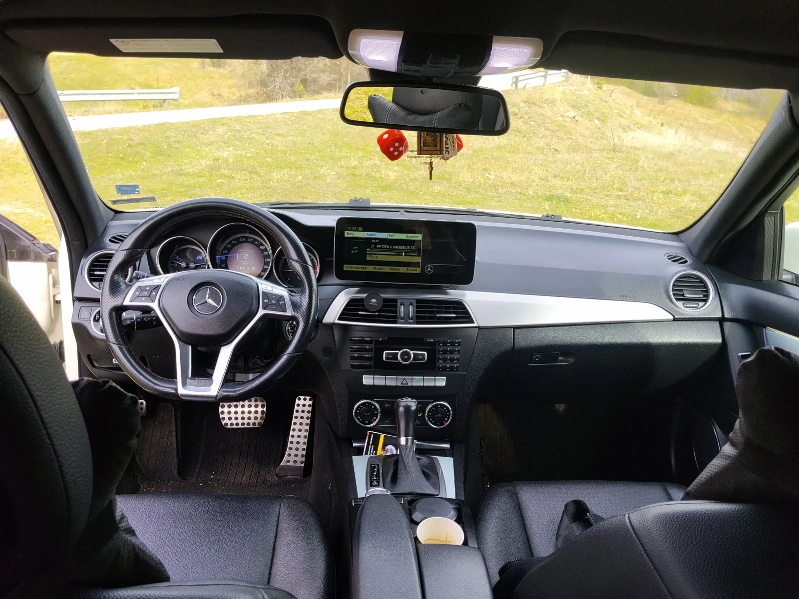 Mercedes-Benz C 200, снимка 9 - Автомобили и джипове - 54182107