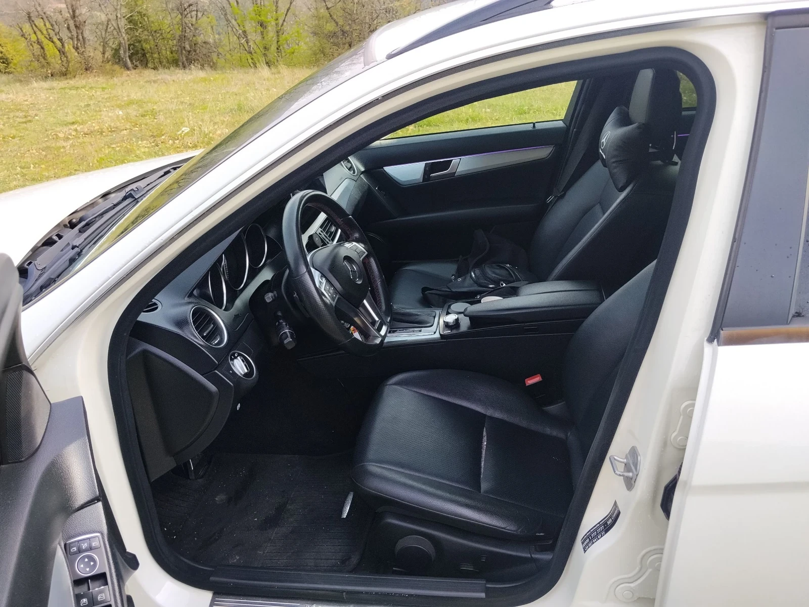 Mercedes-Benz C 200, снимка 7 - Автомобили и джипове - 54182107