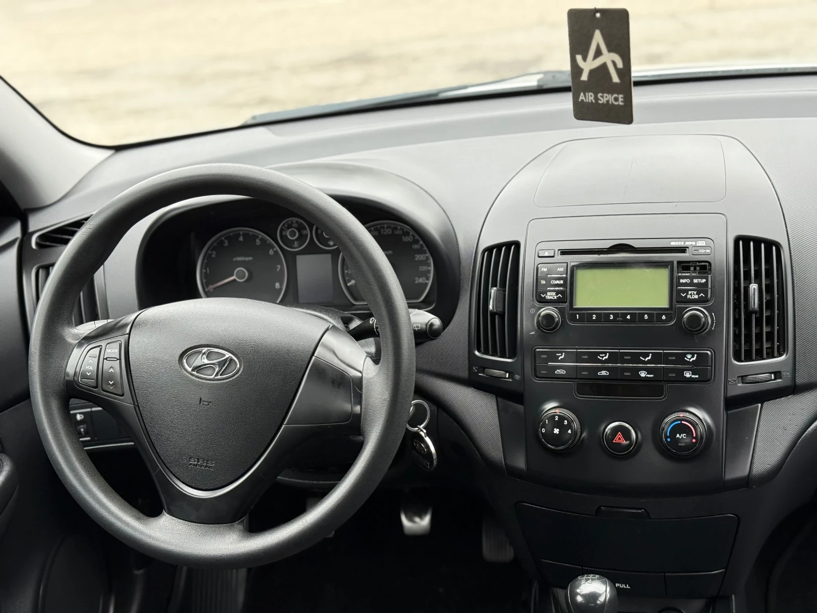 Hyundai I30 1.4i FACELIFT 109k.c нов внос Без нотариална такса, снимка 7 - Автомобили и джипове - 54590591