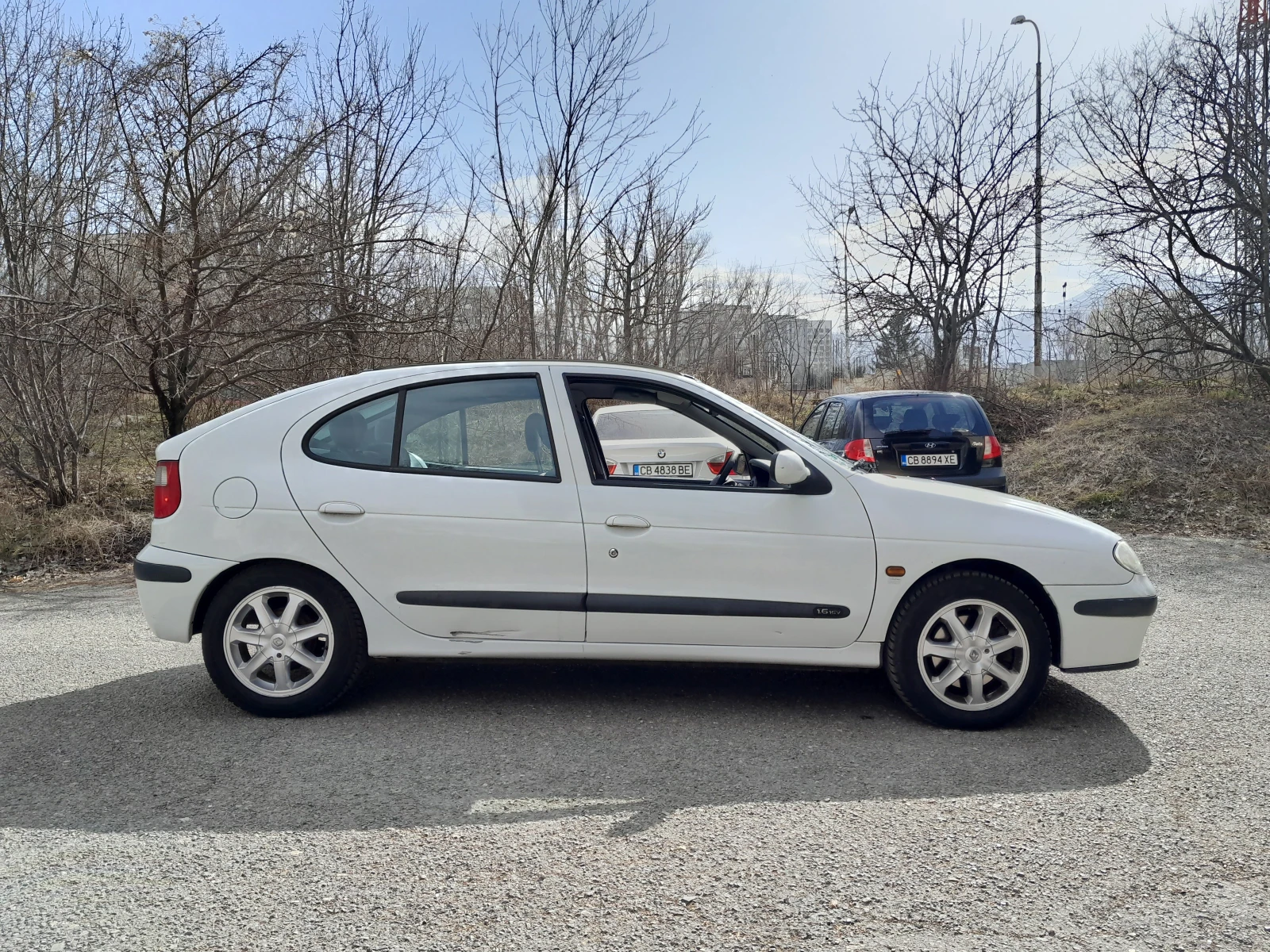 Renault Megane, снимка 7 - Автомобили и джипове - 54638165