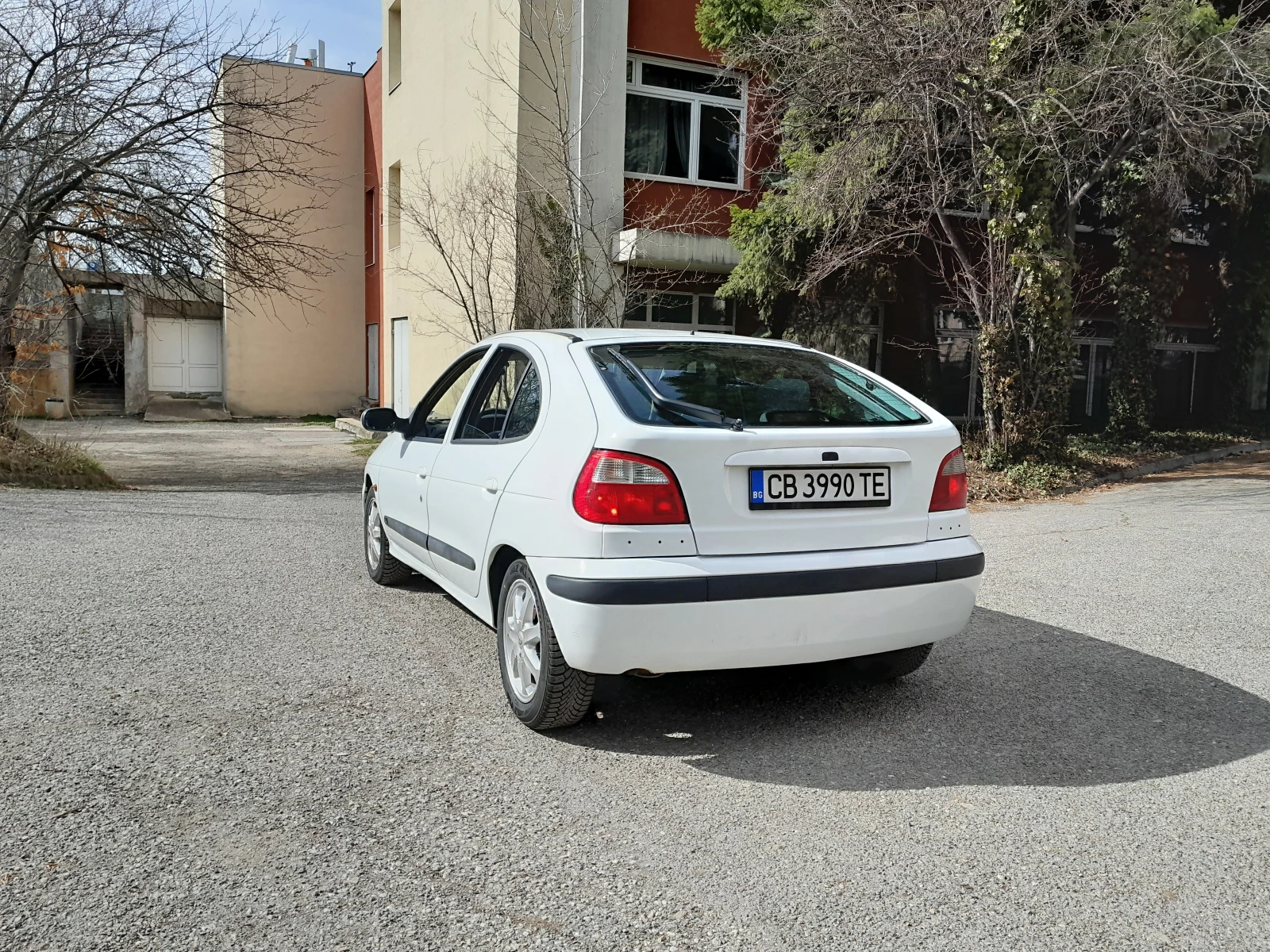 Renault Megane, снимка 4 - Автомобили и джипове - 54638165