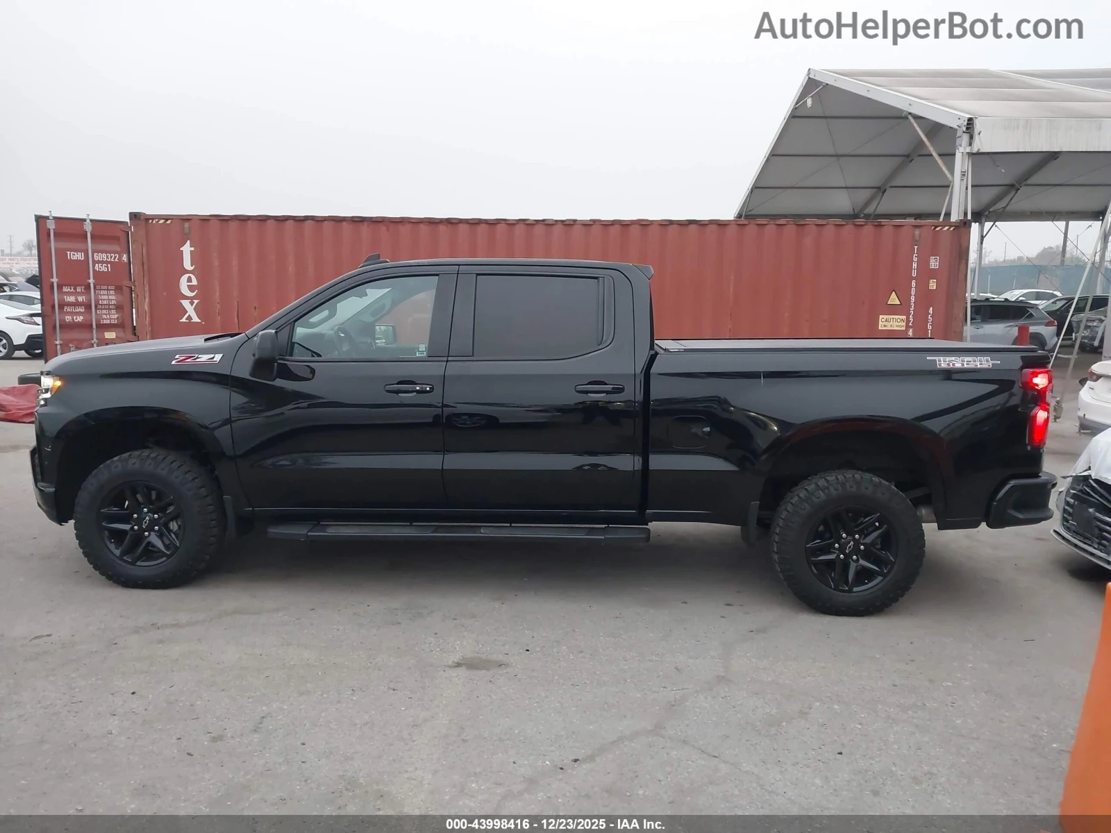 Chevrolet Silverado 1500 TRAIL BOSS 24km* ПОДГРЕВ* BOSE* КАМЕРА* , снимка 8 - Автомобили и джипове - 55433249