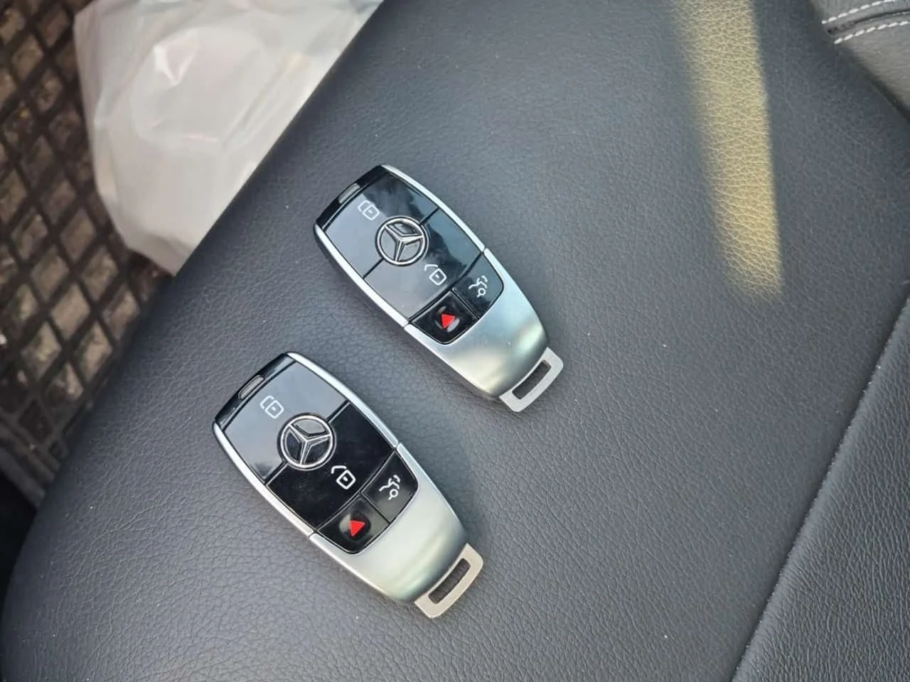 Mercedes-Benz E 450 * AMG Line * CARFAX * Без инциденти * 17k km * , снимка 10 - Автомобили и джипове - 55636359